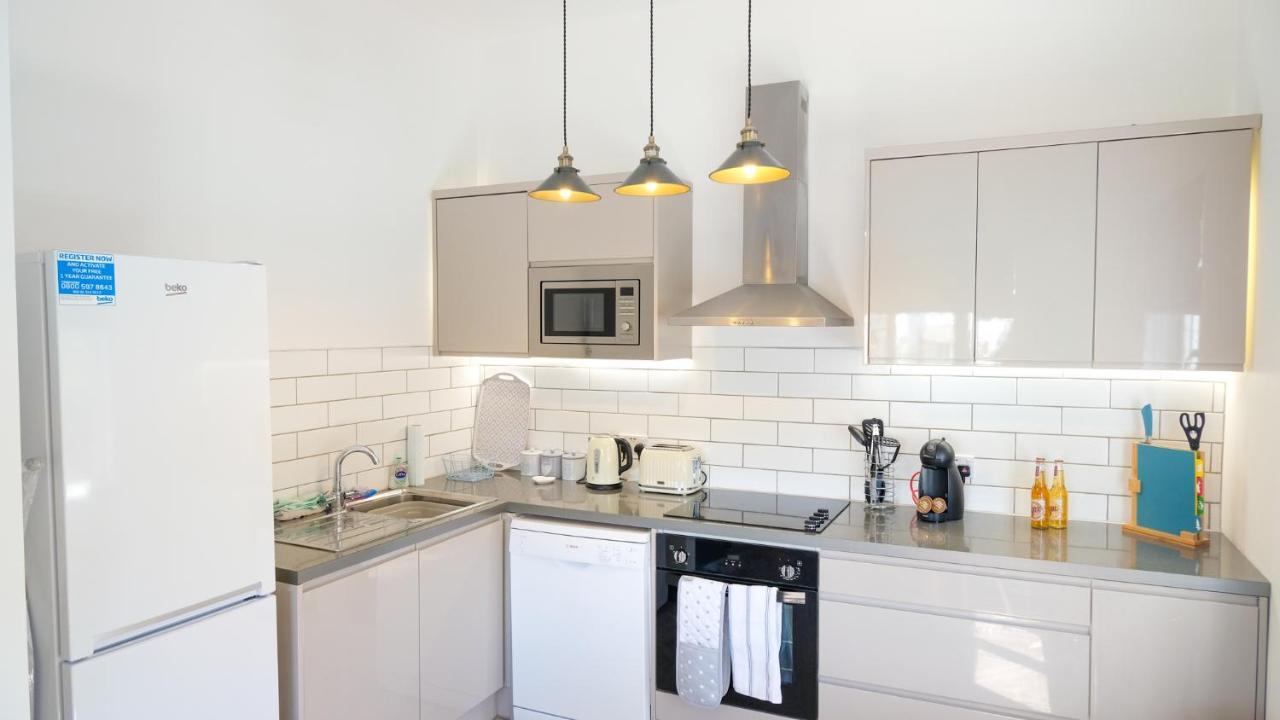 Intimate Entire Flat 9-Min Walk To Boscombe Beach Bournemouth Exterior foto